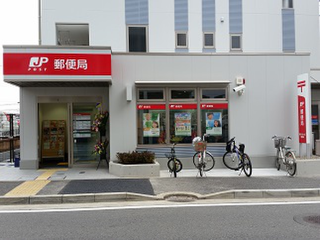 郵便局　都筑ふれあいの丘郵便局（郵便局）まで180m