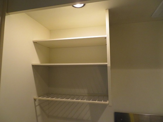 キッチン　キッチン上部収納棚