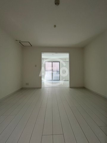 居室・リビング　EIJU粉浜駅前　リビング