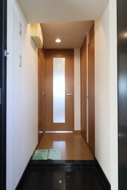 玄関　収納もある玄関です