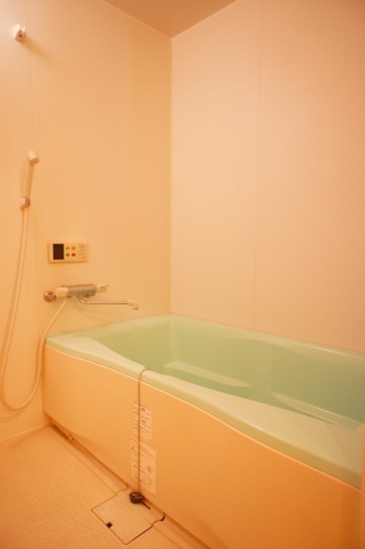 バス・シャワールーム　図面と現状に相違がある場合には現状を優先