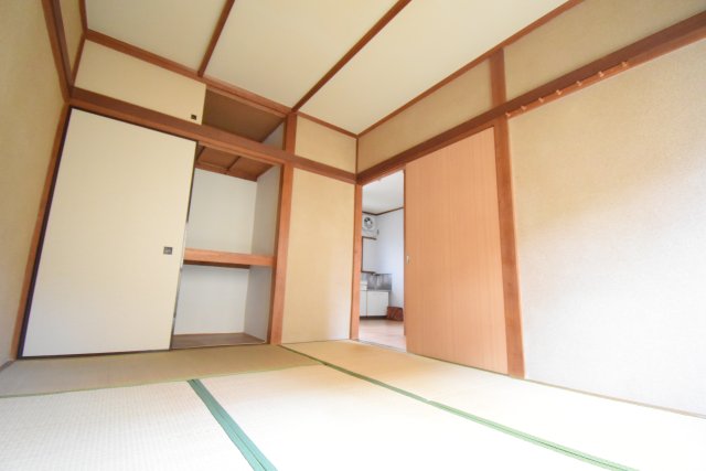 収納　別部屋参考写真