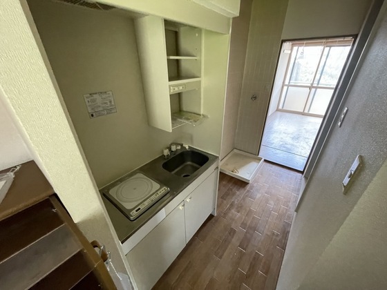 キッチン　※別部屋の写真です