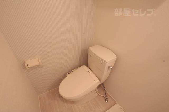 トイレ　※同タイプのイメージ写真です