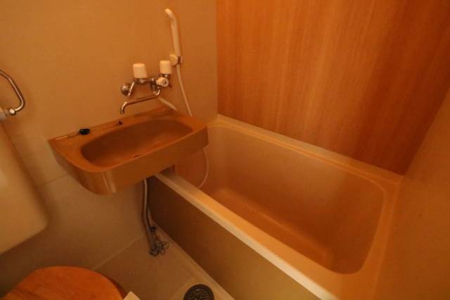 バス・シャワールーム　浴室！