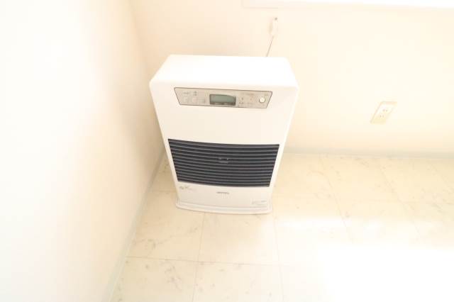 その他設備　ストーブで冬も暖か♪