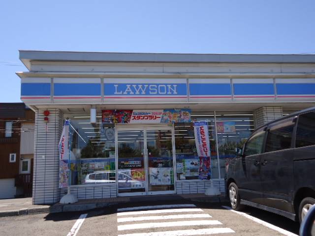 コンビニ　ローソン札幌八軒10条東店（コンビニ）まで38m