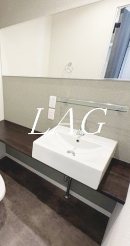 洗面設備　独立洗面台です。