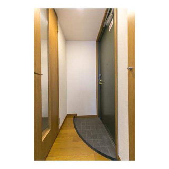 玄関　※写真は同タイプ住戸です。