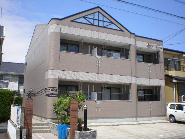 建物外観　外観写真（昼）