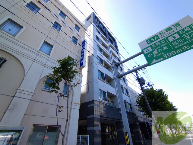建物外観　札幌市北区北三十一条西「ラフィネ３１」