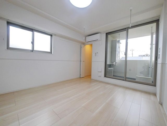 居室・リビング　★諸条件等のお問い合わせはタウンハウジング多摩センター店ま…