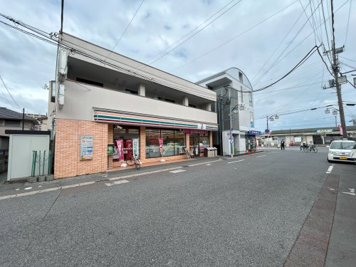 コンビニ　セブンイレブン 流山初石駅前店（コンビニ）まで308m