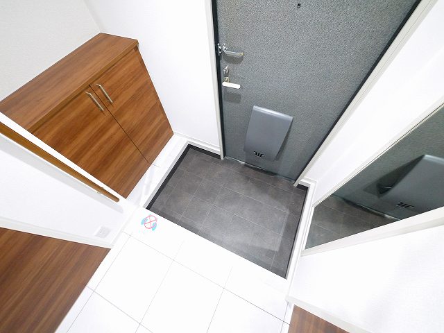 玄関　明るい玄関です