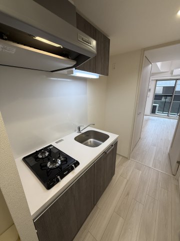 キッチン　※写真は同じマンションの違う部屋のものになります。