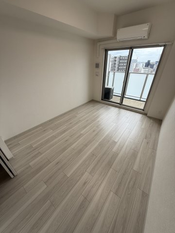 居室・リビング　※写真は同じマンションの違う部屋のものになります。