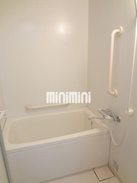 バス・シャワールーム　追い焚き付きのお部屋ですよ