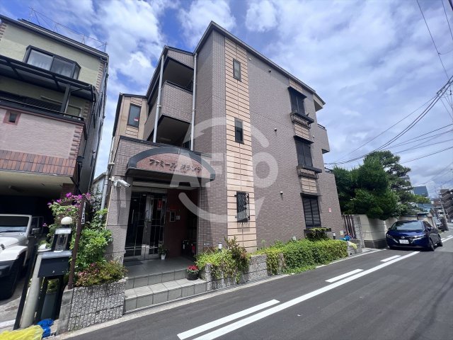 建物外観　ファミールグランデサウス館　外観
