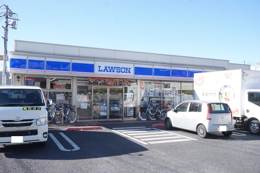 コンビニ　ローソン 川口青木五丁目店（コンビニ）まで557m