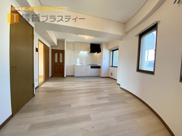 居室・リビング　明るいお部屋です。