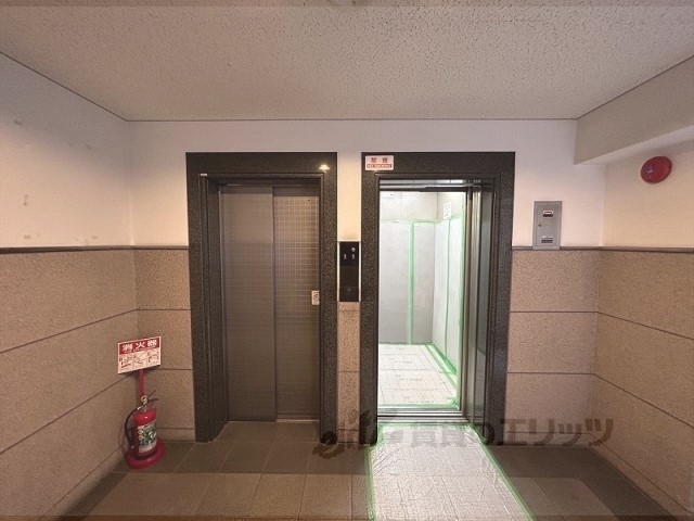 その他　エレベーター