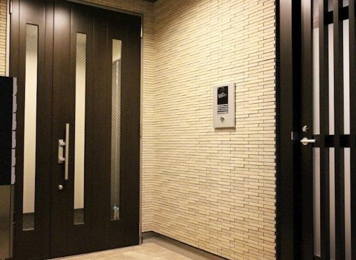 セキュリティ　☆安心のオートロック完備☆