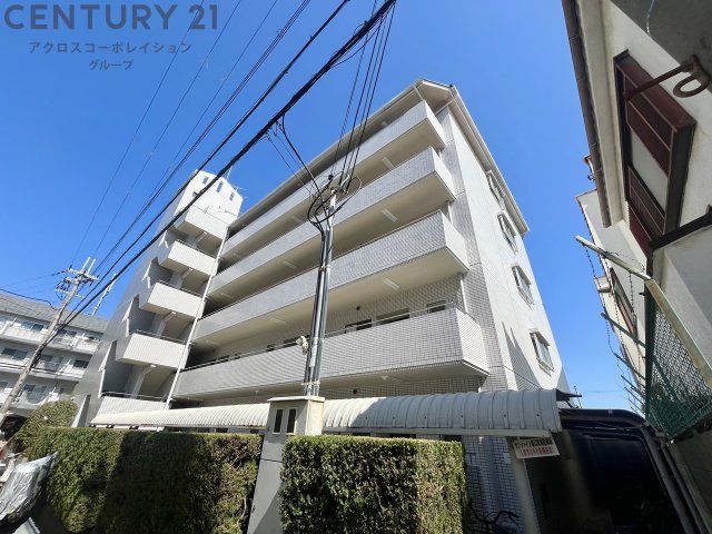 建物外観　エレベーター付きで最上階でも楽々♪