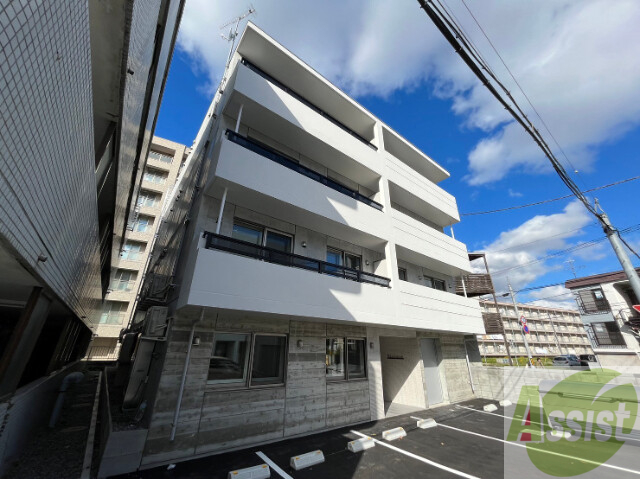 建物外観　札幌市中央区宮の森１条「プリヴィエール宮の森」