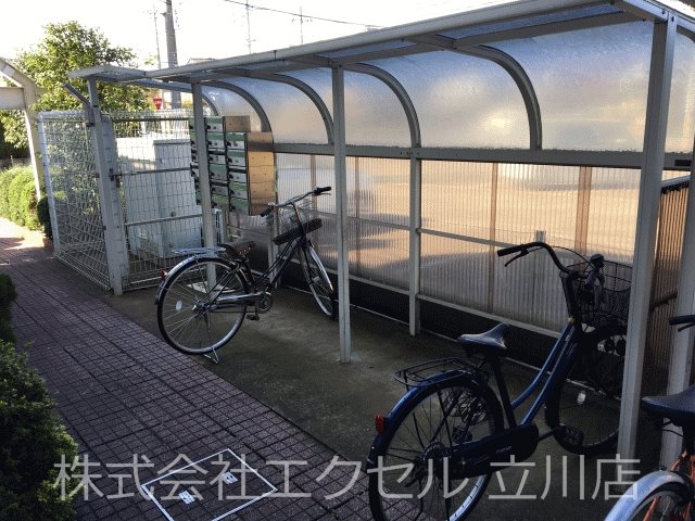 その他共有部分　駐輪場無料