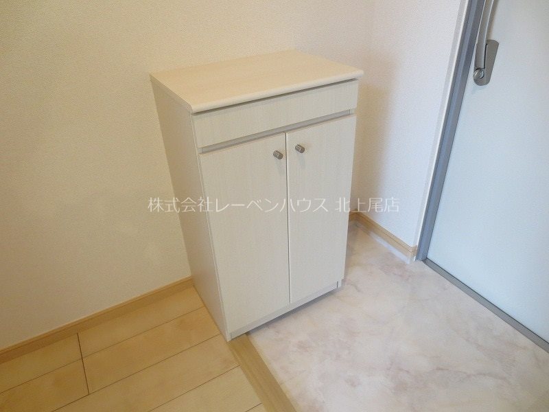 玄関　お問い合わせは048-772-8202