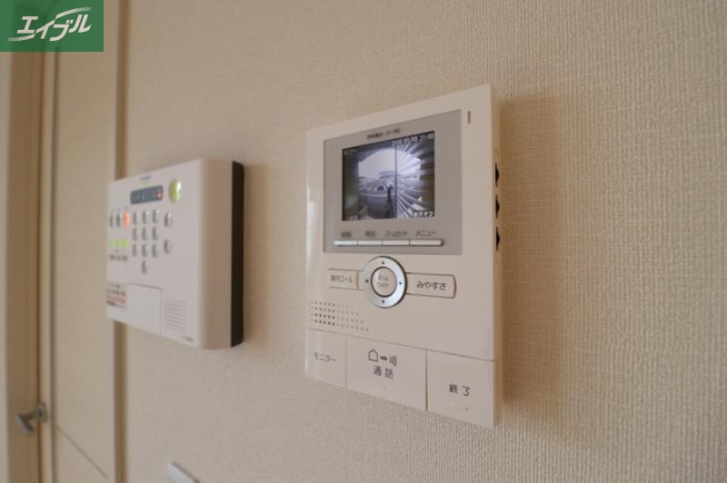 セキュリティ　収納力のあるウォークインクローゼット