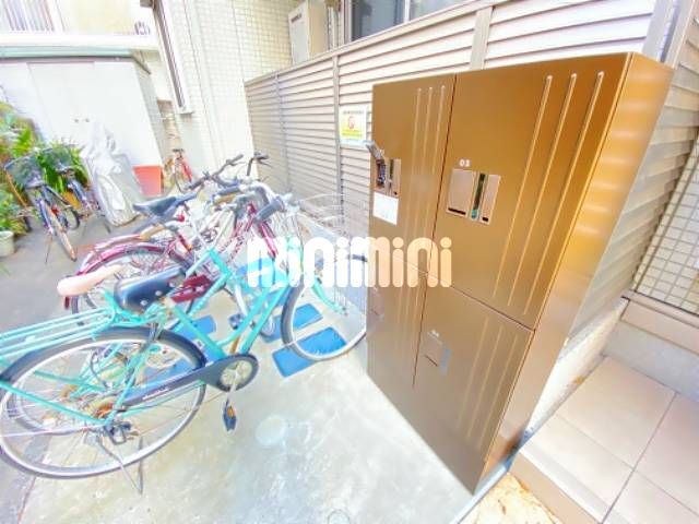エントランス　参考写真です。