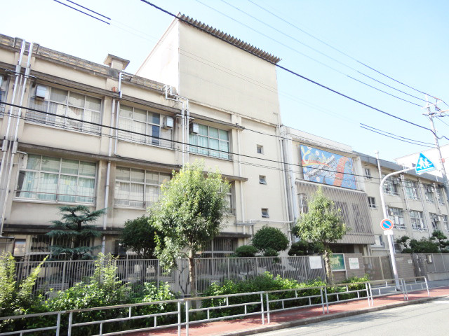 中学校　大阪市立中島中学校（中学校）まで200m