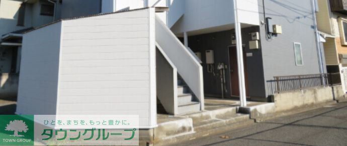 エントランス　★お問い合わせはタウンハウジングまで★