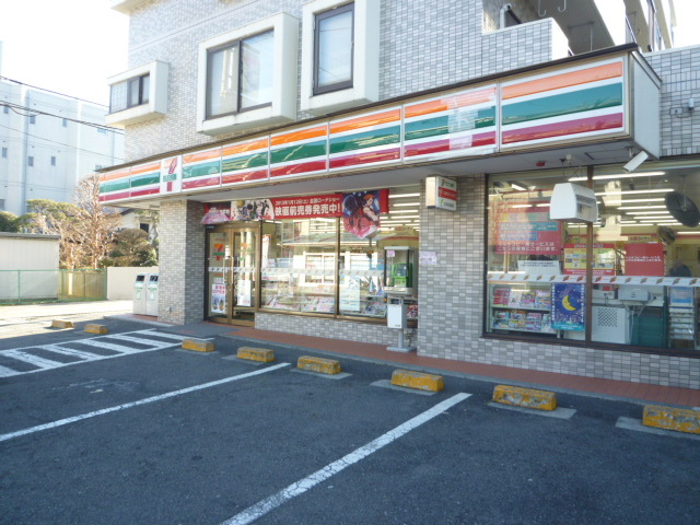 コンビニ　セブンイレブン横浜長津田南口店（コンビニ）まで519m