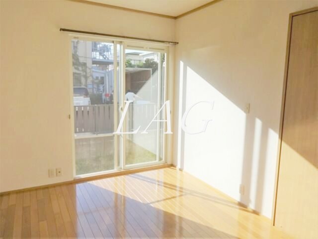 居室・リビング　洋室のお部屋です。