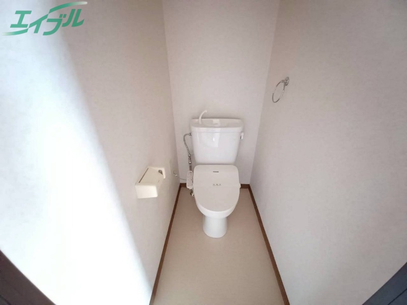 トイレ　同型参考写真