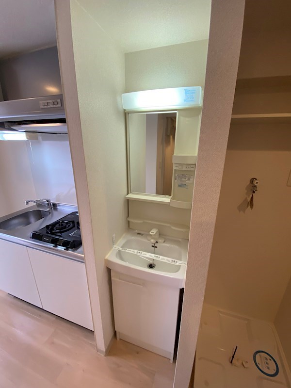 トイレ　※別のお部屋のお写真です。御参考までに。
