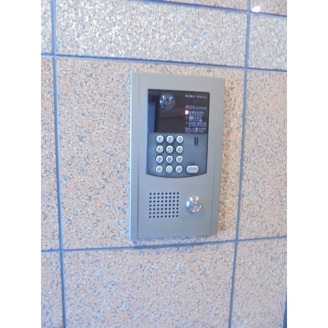 エントランス　オートロック