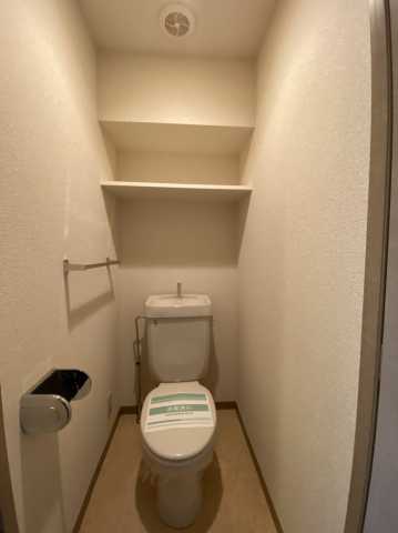 トイレ　プレール東池袋　同間取り部屋写真です
