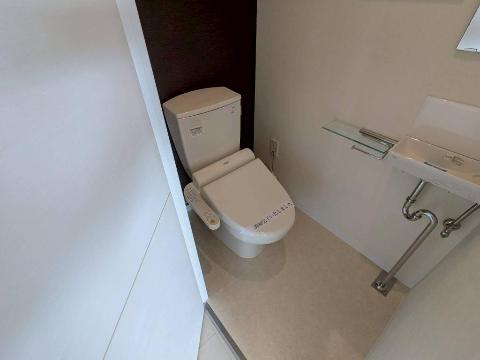 トイレ　シャワー付トイレ