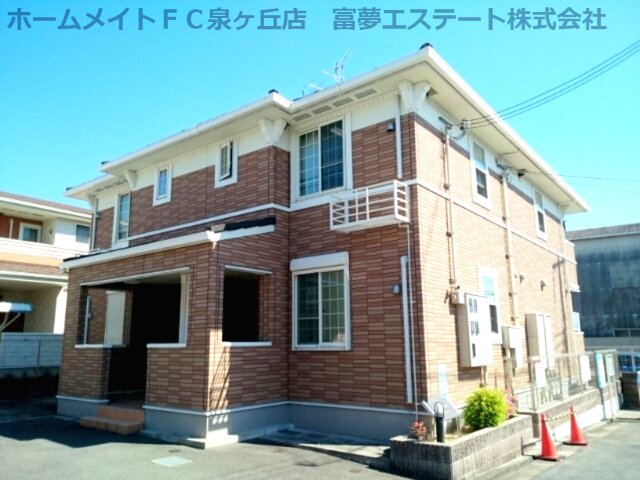 建物外観　落ち着いた雰囲気の外観です