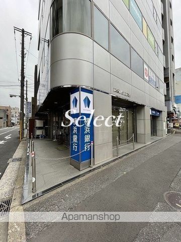 銀行　横浜銀行（銀行）まで235m