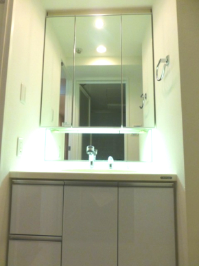 洗面設備　※別部屋参考写真