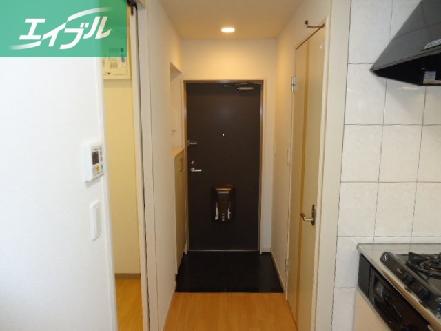 玄関　玄関（イメージ）