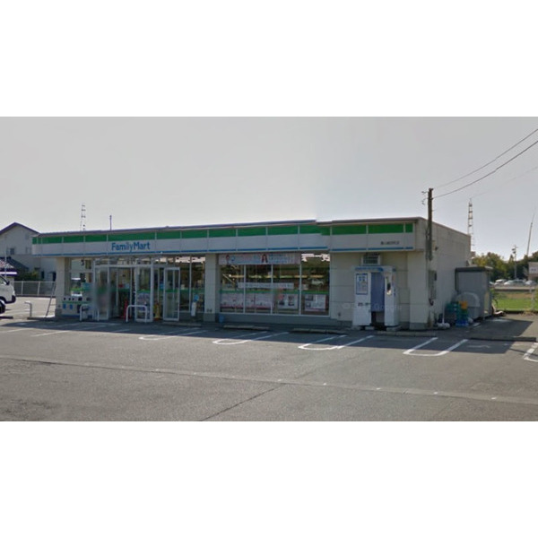 コンビニ　ファミリーマート富山綾田町店（コンビニ）まで503m