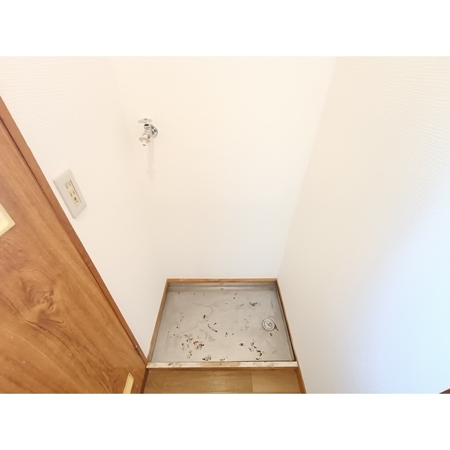 その他　洗濯機置き場