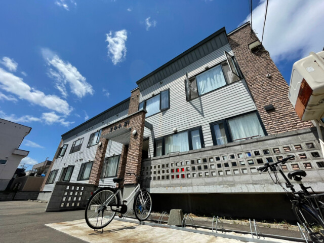 建物外観　札幌市北区北２１条西「エルム２１」