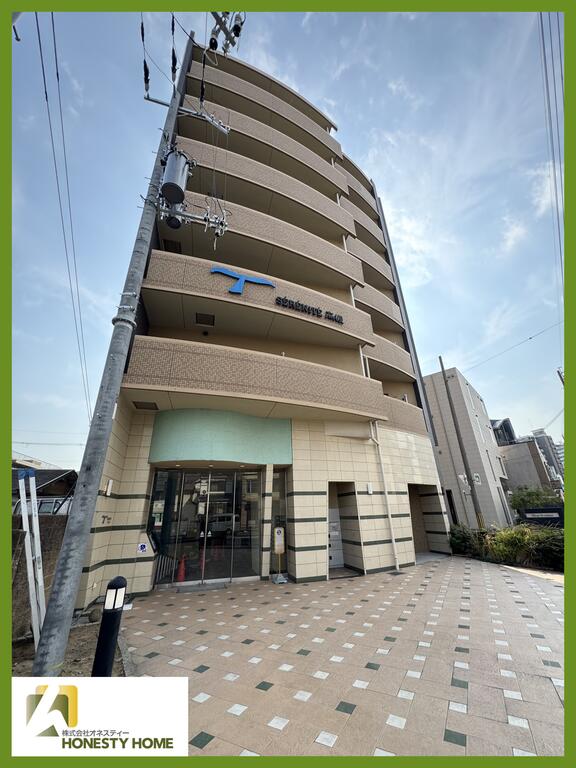 建物外観　オシャレな外観です