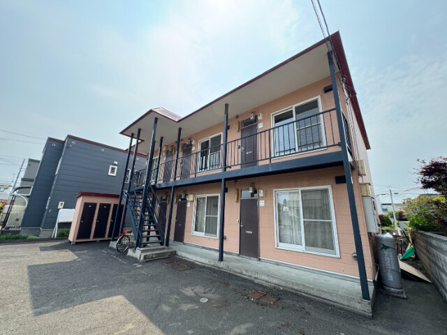 建物外観　札幌市北区屯田５条「マンション淳」